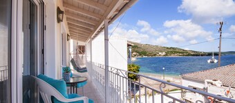 Telemahos luksuriøs leilighet ved stranden