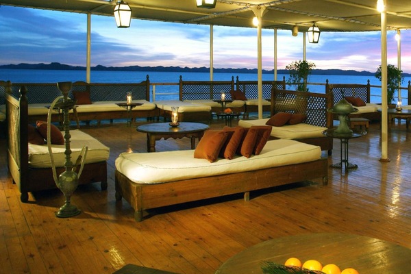 Sundeck