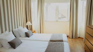 Soundproofing, free WiFi, bed sheets