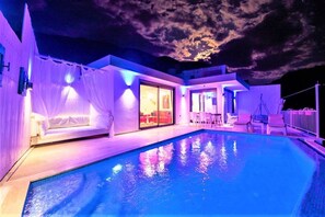 Alberca al aire libre 