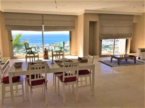 Villa | In-room dining - Villa Visum (Bodrum)