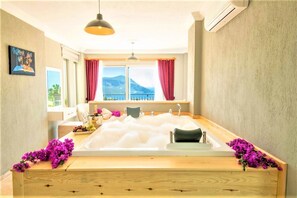 Villa | Jetted tub - Villa Huner (Kas)