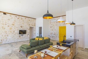 Villa, 2 Schlafzimmer | Eigene Küche | Kühlschrank, Mikrowelle, Ofen