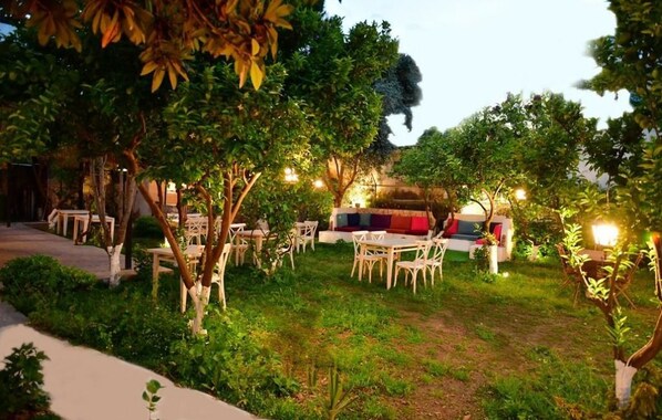 Free daily full breakfast - Costa Marina (Bodrum)