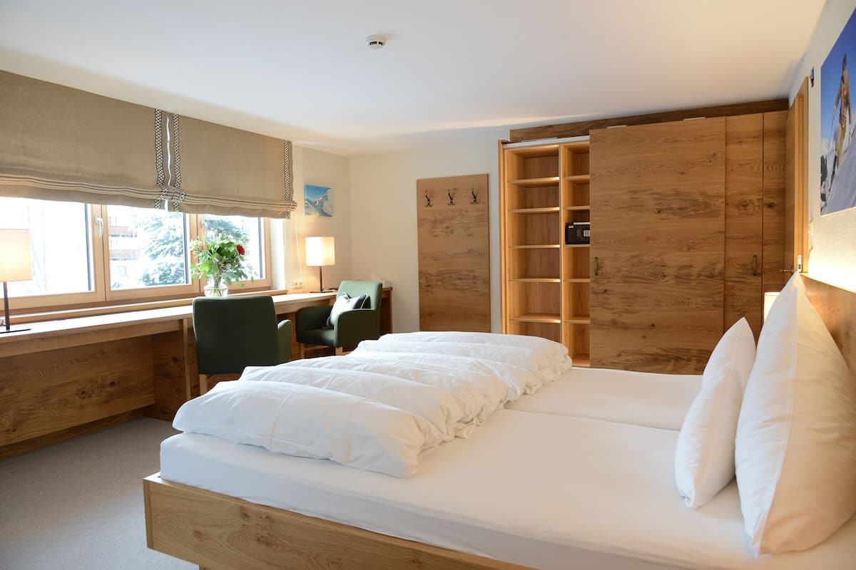 family suite | hypo-allergenic bedding, in-room safe, individually decorated