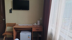 Ropa de cama de alta calidad, minibar y escritorio 