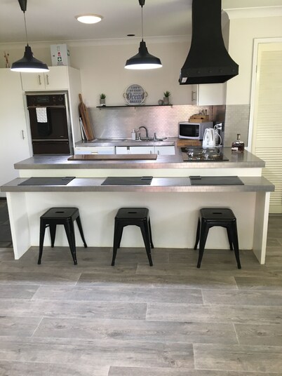 Bayview water front  holiday rental.