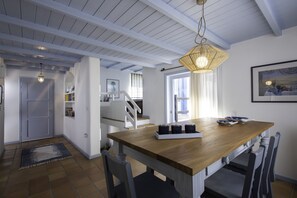 Standard Villa | In-room dining
