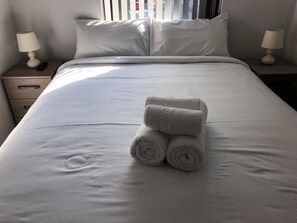 2 chambres, draps fournis