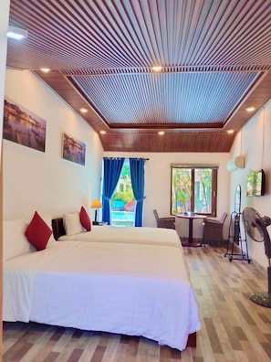 Deluxe Room, Pool View | Minibar, free WiFi - Mountain House Villa (Da Nang)