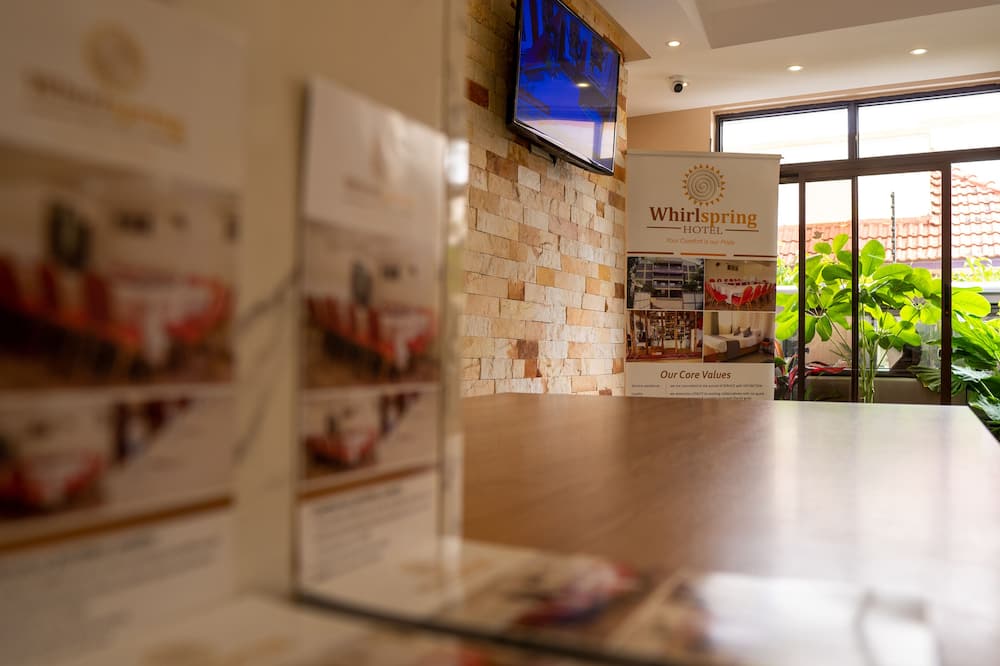 Whirl Spring Hotel