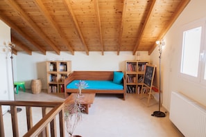 Villa, 3 Bedrooms | Living area