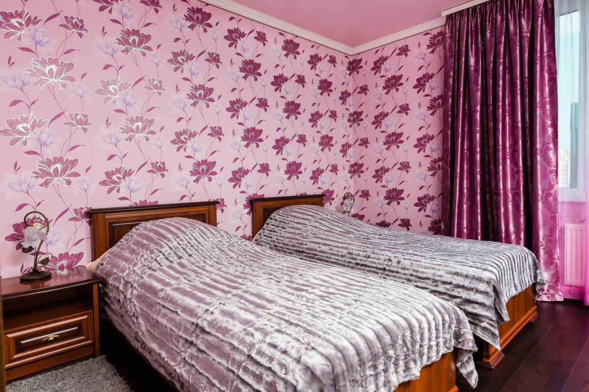 Iron/ironing board, rollaway beds, free WiFi, bed sheets