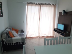 Living area - 227, 2-bedroom apartment, close to the beach and quiet. (Bombas)