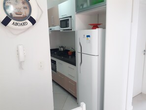 Private kitchen - 227, Apartment 2 Bedrooms, near beach and quiet (Bombas)