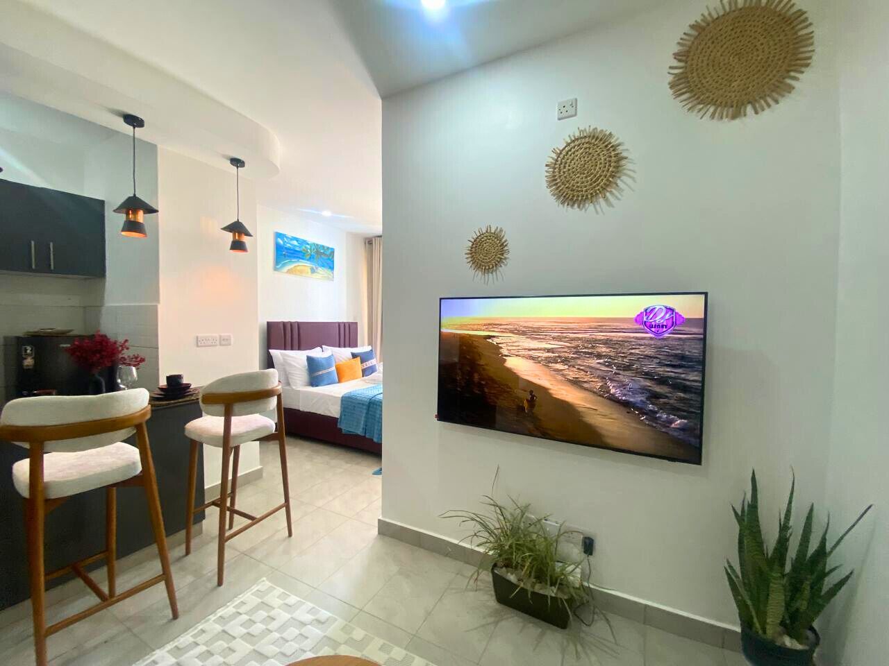 1 slaapkamer, een strijkplank/strijkijzer, wifi, beddengoed