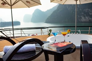 Sundeck - Scarlet Pearl Cruises (Ha Long)