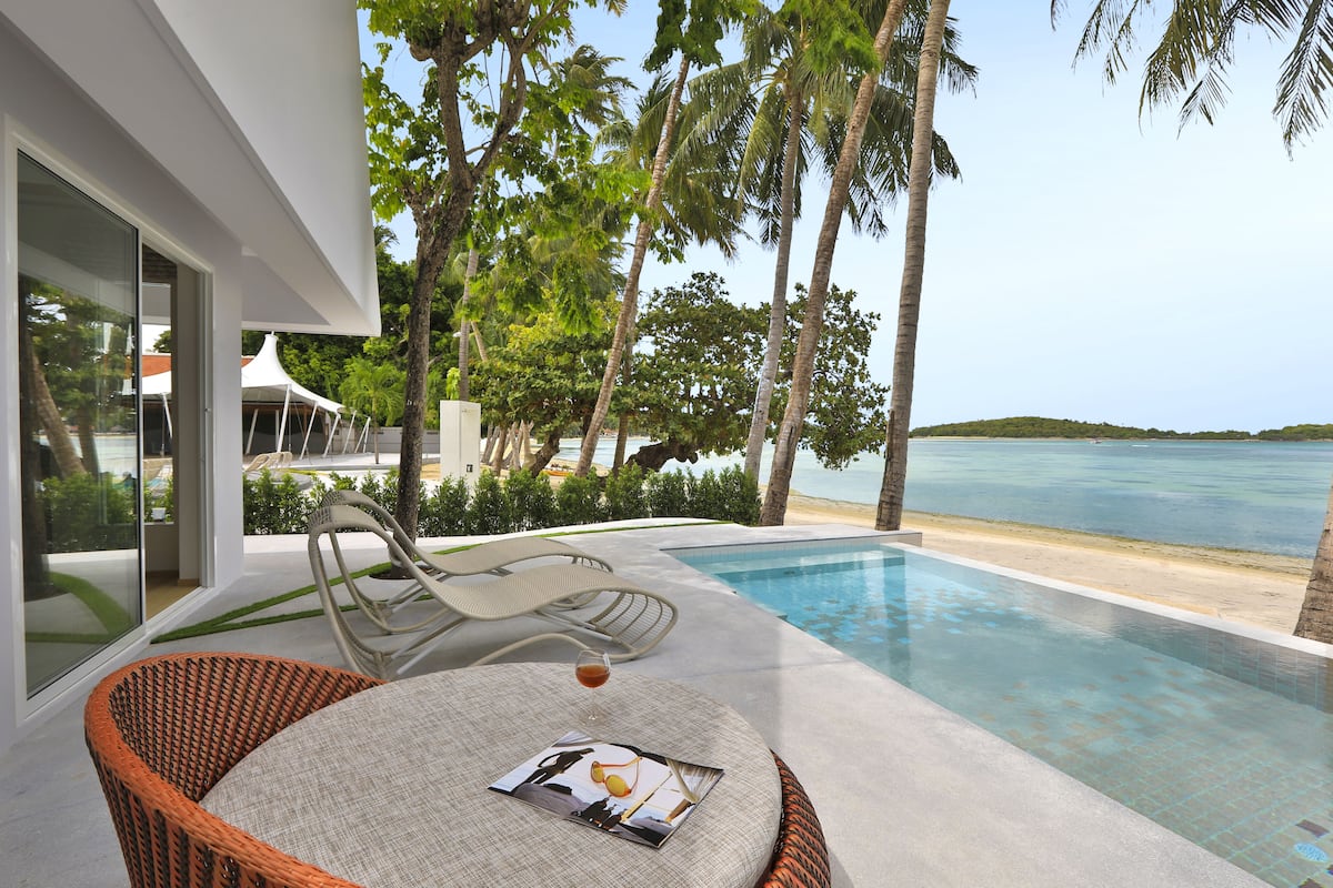 Beachfront Pool Villa | Vista desde la habitación