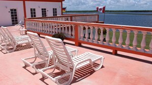 Unclassified image, 4 of 39, button - Birds Eye View Lodge (Crooked Tree)