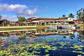 Lake - Birds Eye View Lodge (Crooked Tree)
