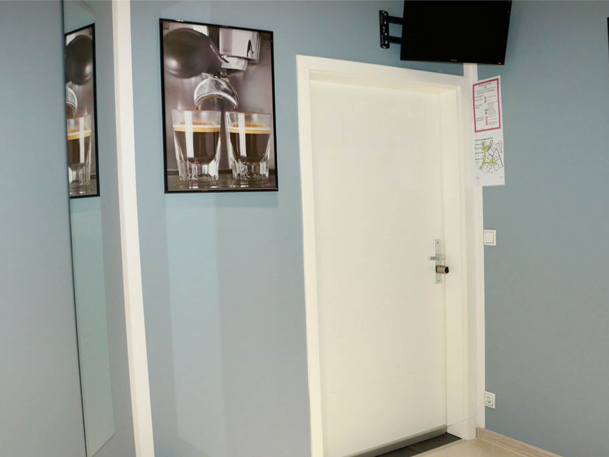 Habitación individual estándar, accesible para personas con discapacidad, baño compartido | 1 dormitorio