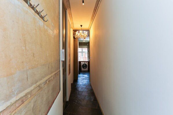 Hallway - Platinum Apartment in Bloomsbury (London)