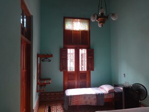 Minibar, Wi-Fi (a pagamento), lenzuola