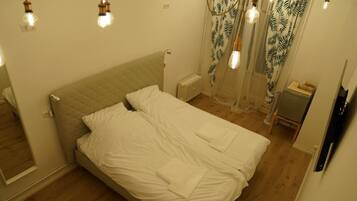 Camas com colchões de espuma com sistema de memória