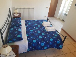 Caja de seguridad en la habitación y camas plegables/adicionales 