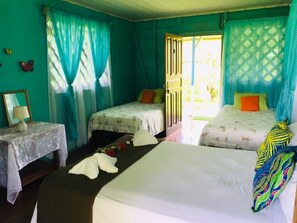 Standaard vierpersoonskamer | 1 slaapkamer, gratis wifi, beddengoed