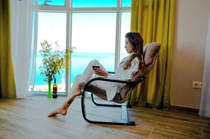 D1/24/181 View Flat | Premium bedding, individually decorated, individually furnished, desk - Batumi Real Lux (Batumi)