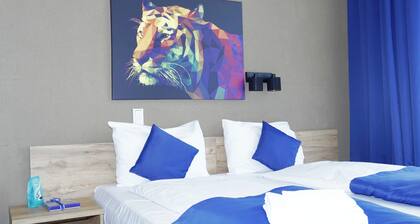 Motel Blue