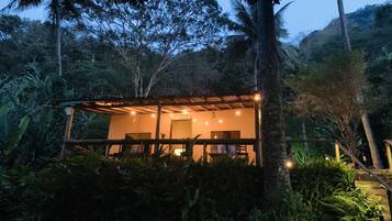 Fachada da propriedade