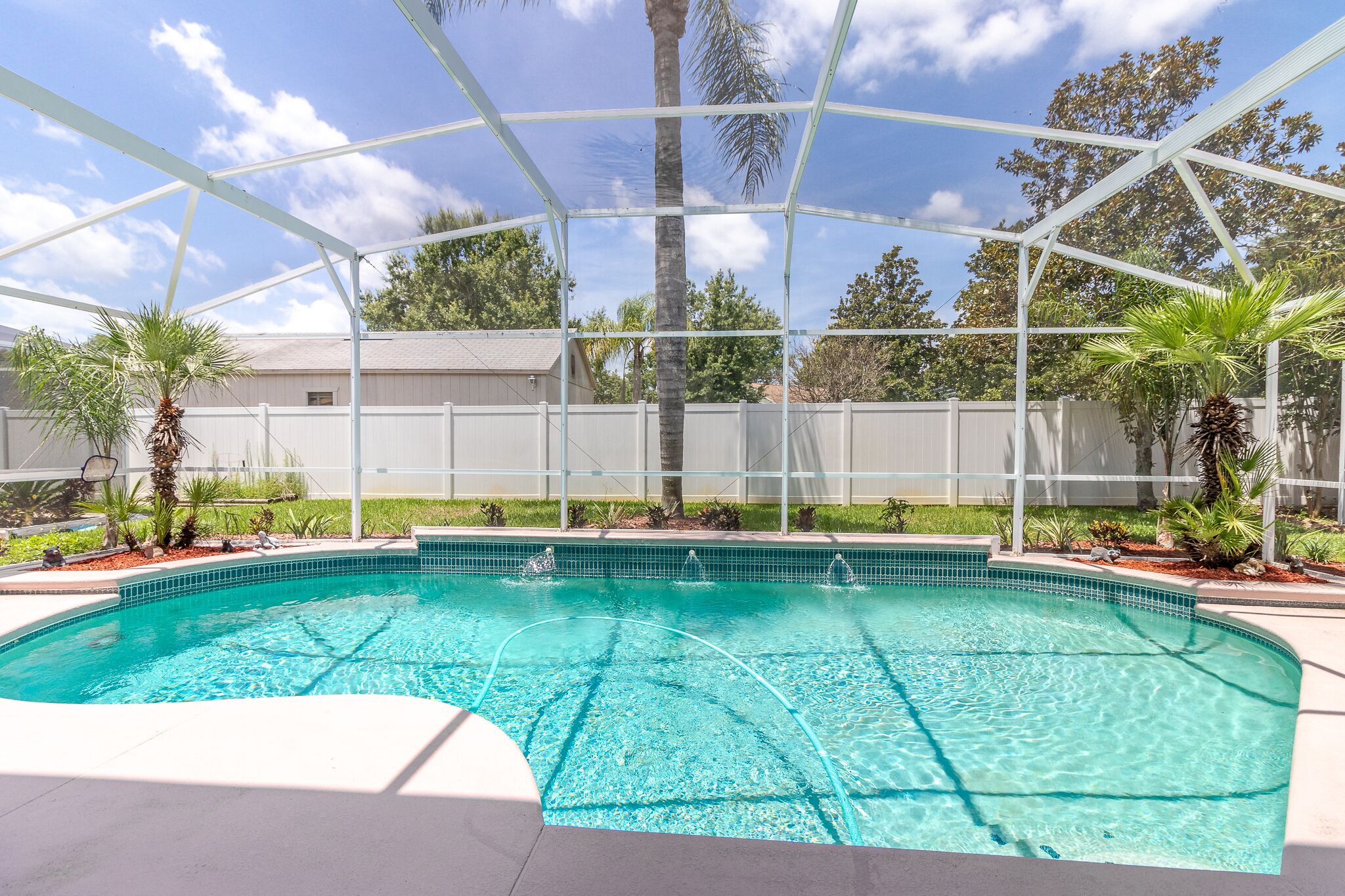 Piscine extérieure, piscine chauffée
