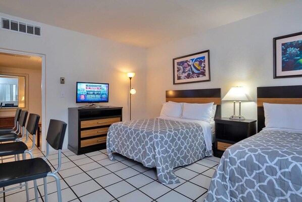 1 bilik tidur, ruang kerja komputer riba, cadar katil 