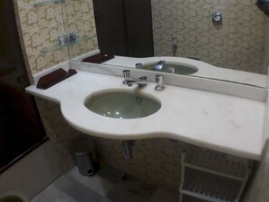Apartamento (2 Bedrooms) | Banheiro