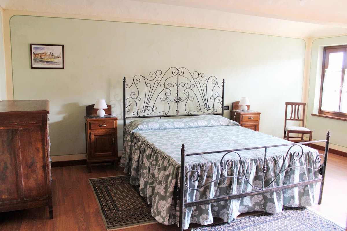 Habitación doble Confort | Escritorio, cunas gratuitas, camas extra y wifi gratis
