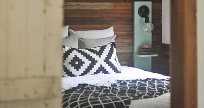 Cozy Serene Country Tiny House Cottage