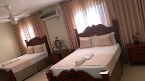 Free WiFi, bed sheets - Aparta Hotel Venecia Montecristi (Monte Cristi)