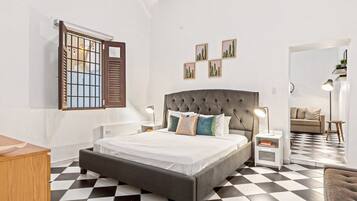 1 bedroom, iron/ironing board, travel crib, WiFi