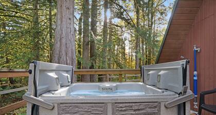 Belle cabine avec accÚs à la riviÚre, dispose d'un bain à remous privé!