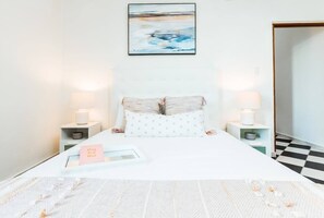 3 chambres, lit parapluie, Wi-Fi, draps fournis