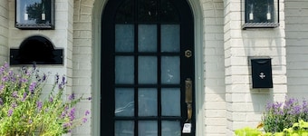 AS SEEN ON FIXER UPPER "THE BRICK HOUSE"