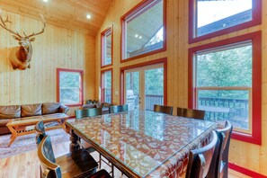 Dining - Hot Tub, Game Room, dog-friendly home w/ mountain views close to Ski Resorts (Skykomish)