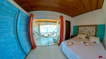 Suite Mar Casal | Cortinas blackout, Wi-Fi de cortesia, roupa de cama