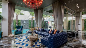 Grand Ten-Bedroom Villa with Private Pool and Sauna | Premium bedding, in-room safe, individually decorated