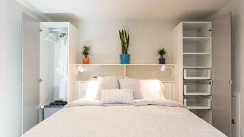 1 bedroom, iron/ironing board, free WiFi, bed sheets
