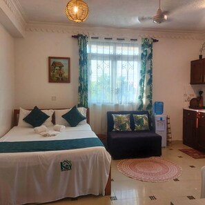 1 bedroom, free WiFi, bed sheets