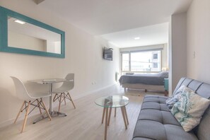 Classic Apartment | Living area