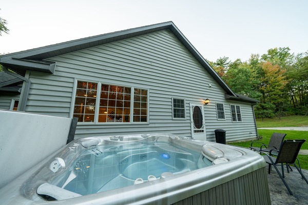 Bañera de hidromasaje exterior